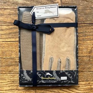 Tommy Bahama Merino Blend Hat and Genuine Leather Gloves Set, Size S/M Brand New